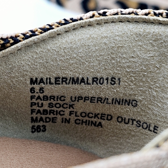 Steve Madden Mailer Knit Leopard Print Slip On Platform Shoes - Picture 2 of 10